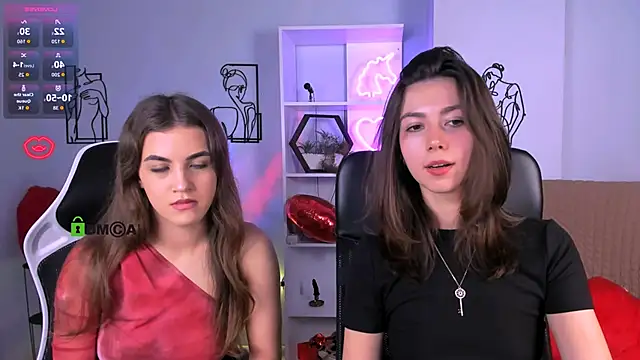 kitniss dreamy online show from October 9, 12:25 pm