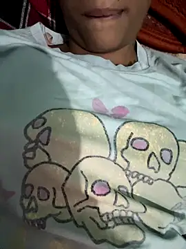 Snapshot of Romantic-jeeva chatting on September 11, 3:23 pm Romantic-jeeva online show from September 11, 3:23 pm