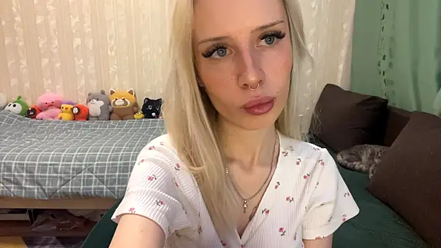 SwitchedFiver online show from September 30, 6:18 am
