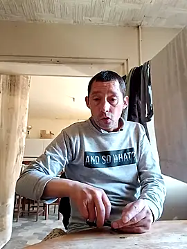 Snapshot of frederic198 chatting on April 29, 5:30 pm frederic198 online show from April 29, 5:30 pm