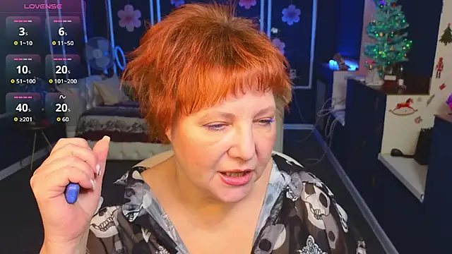 Kira Kenett online show from January 10, 12:18 pm