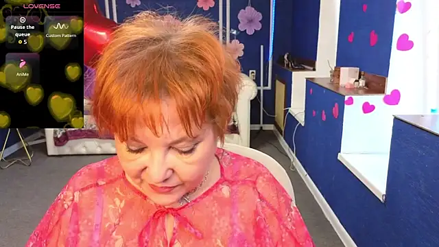 Kira Kenett online show from March 17, 12:19 pm