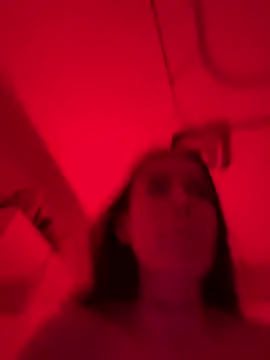 valentinalamont online show from November 18, 7:40 pm