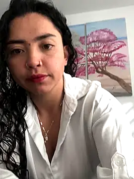 Snapshot of Paris_11 chatting on October 21, 12:17 pm Paris 11 online show from October 21, 12:17 pm