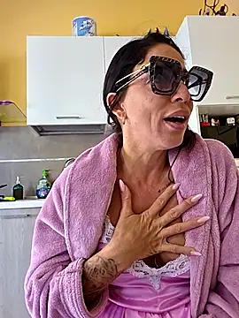 sexy7883 online show from October 19, 7:53 am