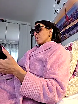 sexy7883 online show from December 18, 12:33 pm