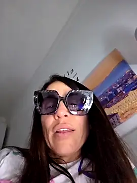 sexy7883 online show from March 8, 11:19 pm