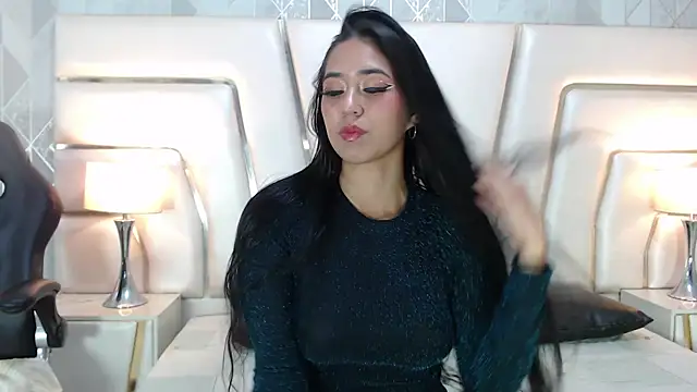 Snapshot of VioletPons chatting on November 1, 7:49 pm VioletPons online show from November 1, 7:49 pm