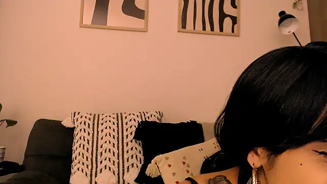 lanzybloom online show from October 8, 2:53 am