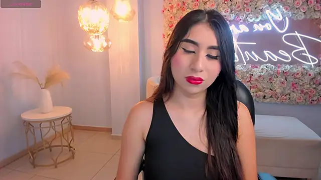 MayaMoretti  online show from October 22, 4:02 am