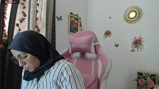 dalila kemur online show from May 26, 3:30 pm