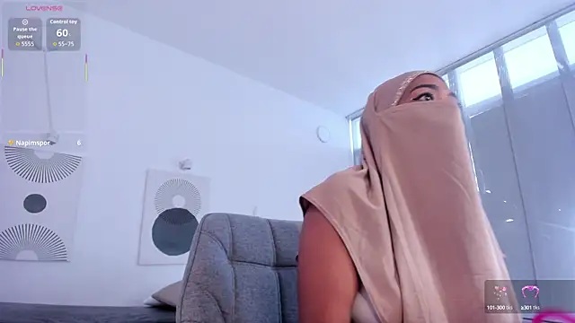 Snapshot of Yuli_arabic chatting on September 26, 9:08 pm Yuli arabic online show from September 26, 9:08 pm