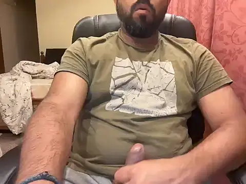 Snapshot of BobgaBonga chatting on July 19, 7:28 pm BobgaBonga online show from July 19, 7:28 pm