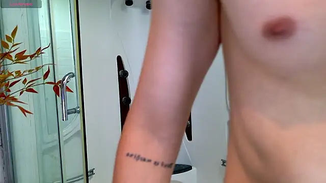 enzo steel online show from March 1, 8:22 pm