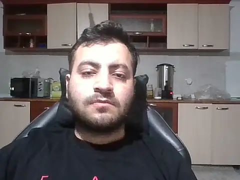 Snapshot of modelboy01 chatting on May 21, 8:27 pm modelboy01 online show from May 21, 8:27 pm