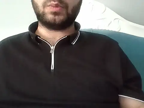 Snapshot of modelboy01 chatting on August 3, 3:27 pm modelboy01 online show from August 3, 3:27 pm