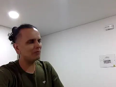 KianxxTeach online show from March 29, 9:48 pm