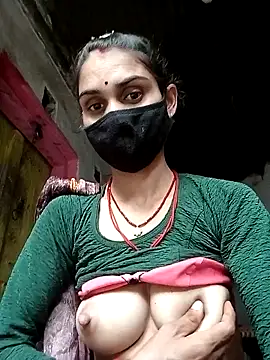 Snapshot of Nishaa_ji chatting on October 16, 11:22 am Nishaa ji online show from October 16, 11:22 am