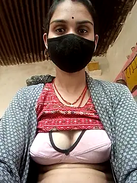 Snapshot of Nishaa_ji chatting on December 4, 8:56 am Nishaa ji online show from December 4, 8:56 am