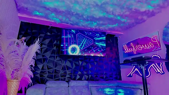 Snapshot of Naomy_Alvaradoo chatting on October 21, 7:25 pm Naomy Alvaradoo online show from October 21, 7:25 pm