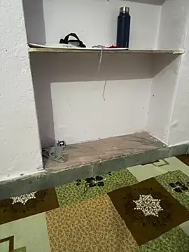 Sex Queen aaraya online show from March 14, 11:04 am