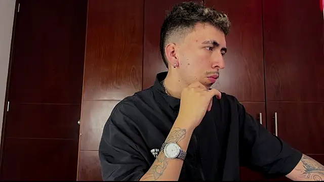 liamty luxor online show from October 22, 3:29 am