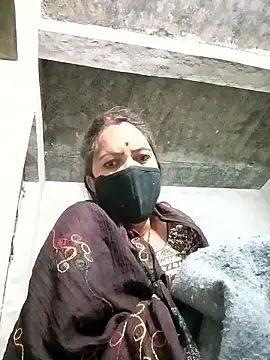 suhani sharmj online show from January 9, 9:38 pm