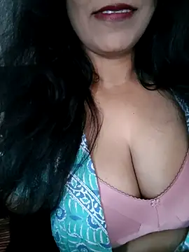 Deepa Sharma143 online show from March 9, 2:04 am