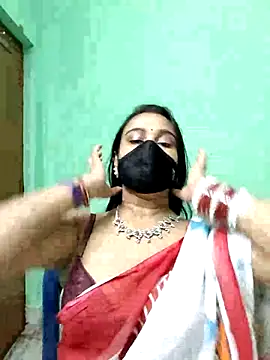 naughty nataasa online show from November 14, 6:50 pm