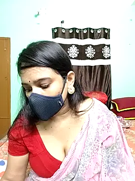 naughty nataasa online show from November 19, 9:53 am