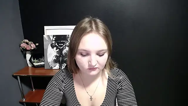Mystic nikole online show from September 26, 1:04 pm