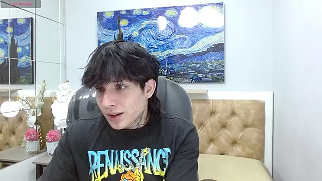 Iantwink18 online show from December 17, 9:54 pm