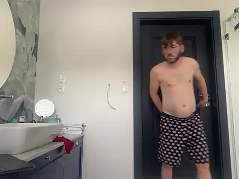 Snapshot of Patryk3434 chatting on September 24, 6:28 am Patryk3434 online show from September 24, 6:28 am