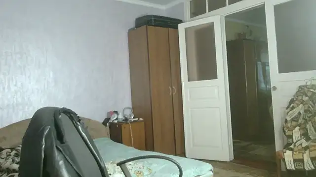 Snapshot of NiraFrost chatting on November 1, 5:53 am NiraFrost online show from November 1, 5:53 am