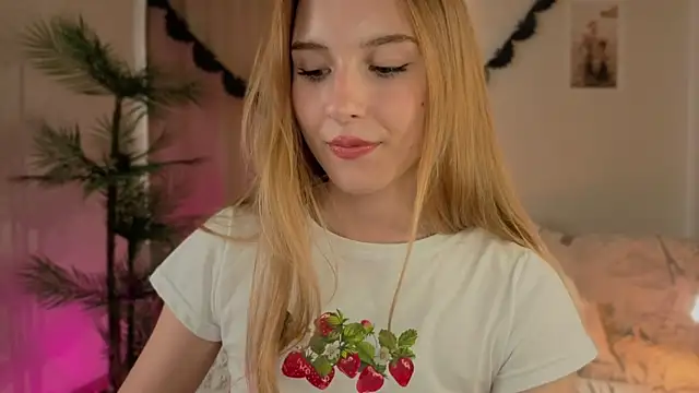 Snapshot of Vegas_V chatting on October 24, 11:50 am Vegas V online show from October 24, 11:50 am