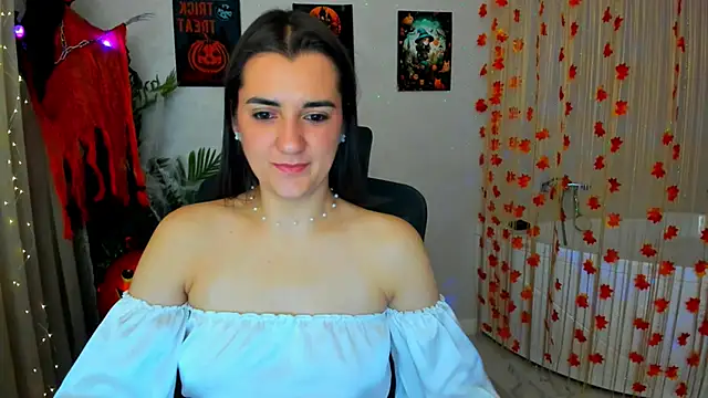 Snapshot of mintydaze chatting on October 9, 8:18 pm mintydaze online show from October 9, 8:18 pm