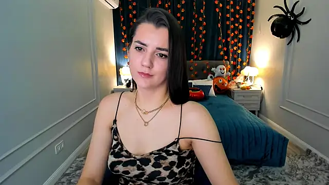 Snapshot of mintydaze chatting on October 19, 6:52 pm mintydaze online show from October 19, 6:52 pm