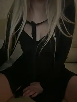 Nikihot   online show from December 19, 11:23 pm