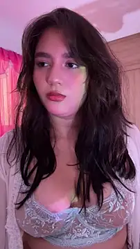 Snapshot of Angeldusttt chatting on May 19, 1:44 am Angeldusttt online show from May 19, 1:44 am