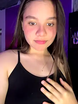 Snapshot of Ashley_and_Zoe chatting on October 19, 3:12 pm Ashley and Zoe online show from October 19, 3:12 pm