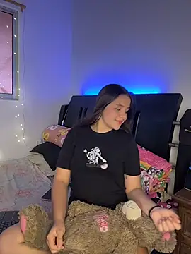 Ashley and Zoe online show from March 7, 4:04 pm