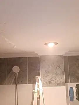 Hitman6911 online show from October 12, 3:22 pm