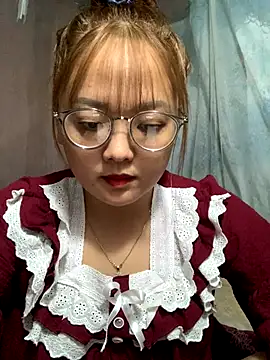 July-y online show from October 1, 4:40 am