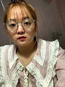 July-y online show from October 3, 3:47 am