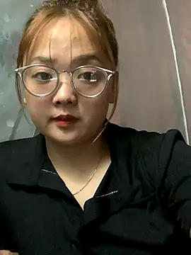 July-y online show from October 13, 7:41 am