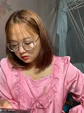 July-y online show from October 27, 4:05 am