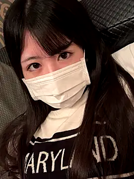 Snapshot of mayuchan12345 chatting on October 5, 12:31 am mayuchan12345 online show from October 5, 12:31 am