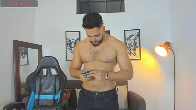 Justin kingX7 online show from November 19, 9:37 pm