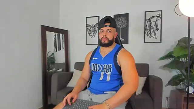 Justin kingX7 online show from April 16, 4:02 am