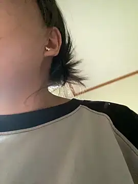 viluna online show from November 21, 7:40 am